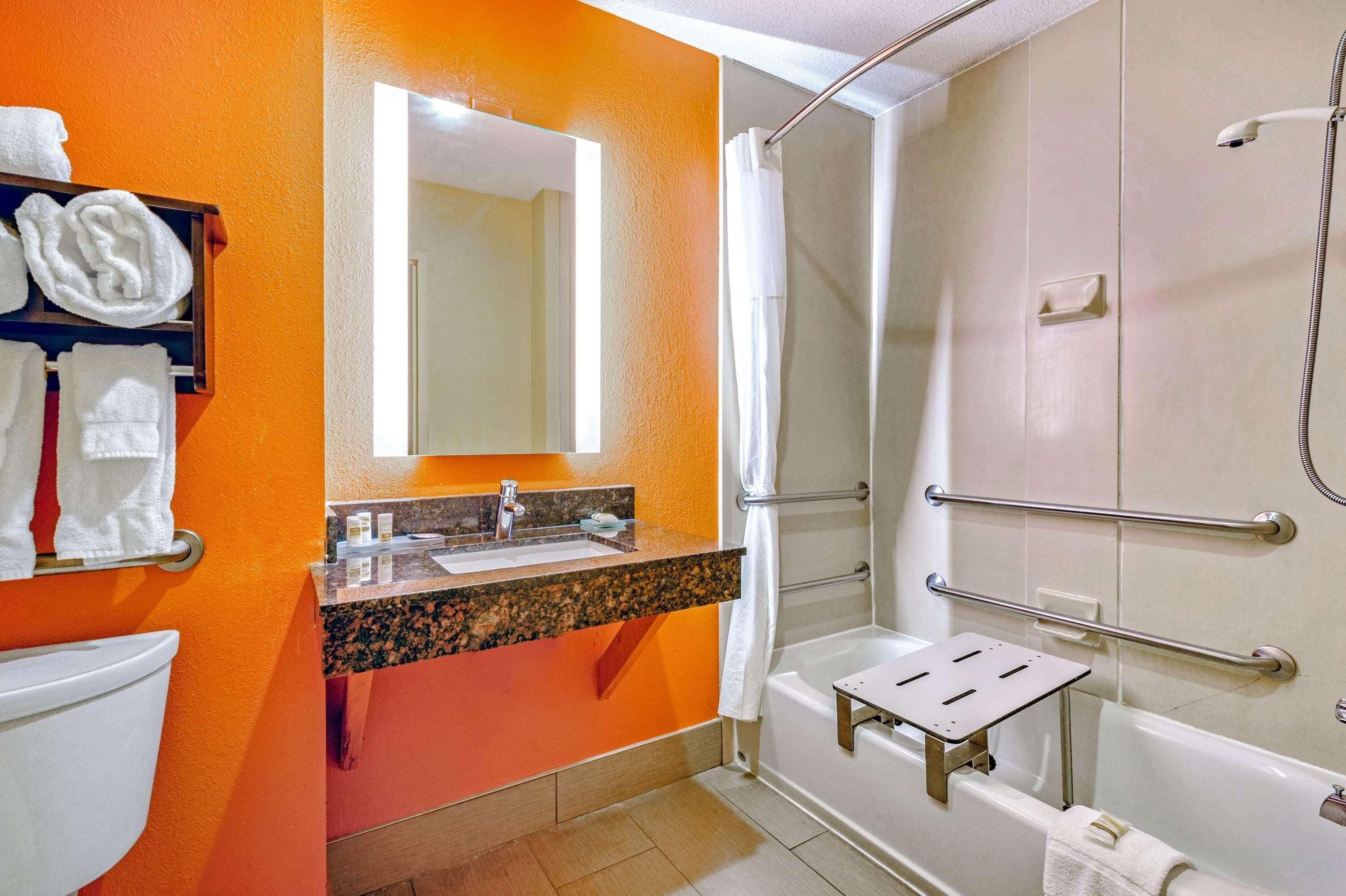 La Quinta By Wyndham Florence Ngoại thất bức ảnh